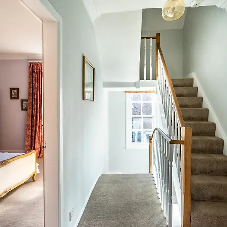 22 Sandringham Street * York